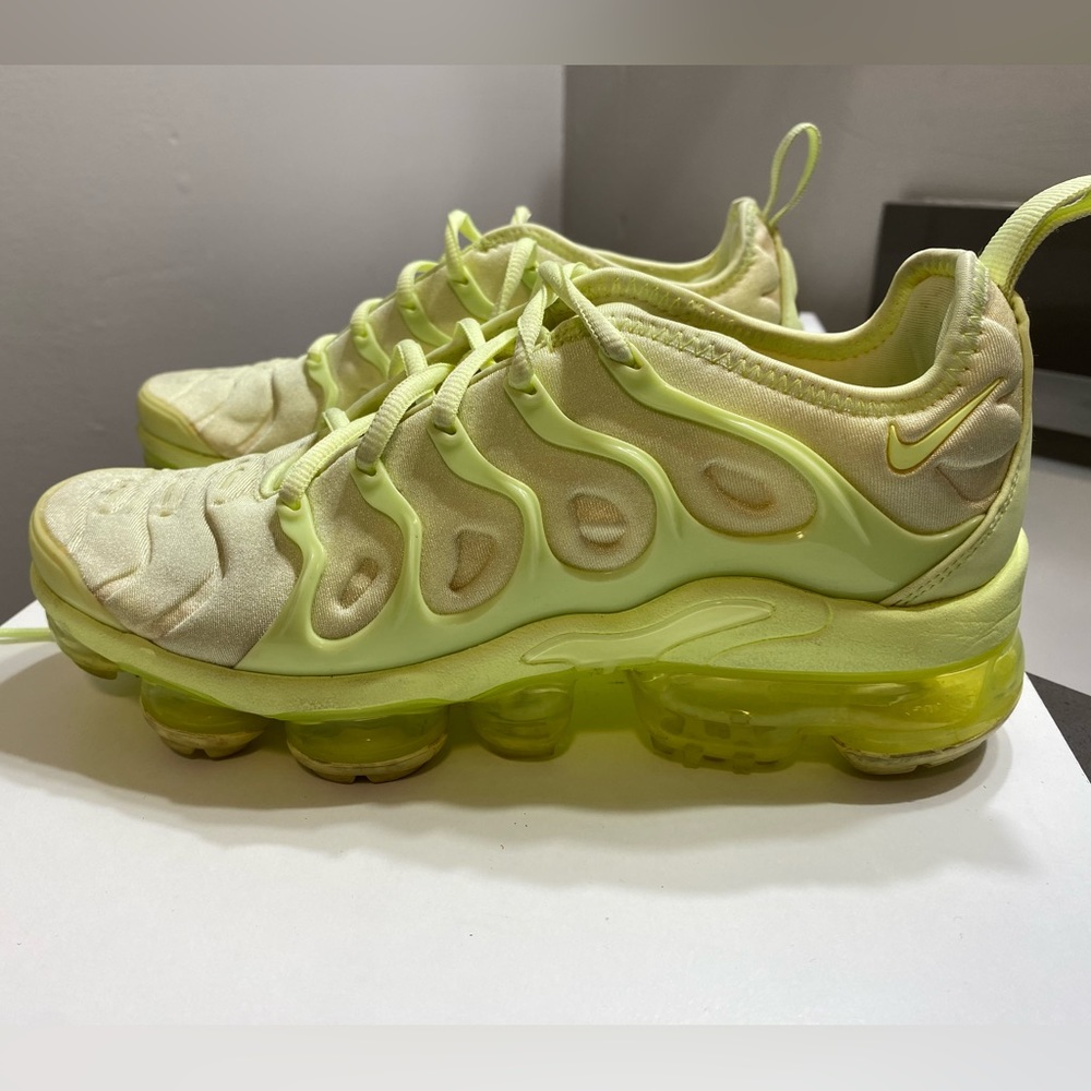 Air Vapormax plus